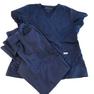 Grey’s Anatomy Indigo Navy Scrub set Size Medium